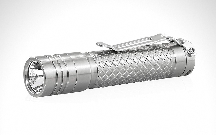 EAGTAC D3A MkII Titanium Flashlight